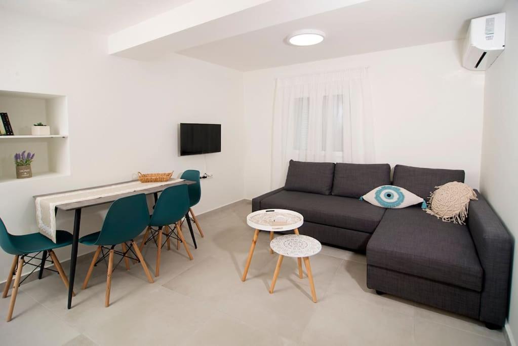 Ferienwohnung G&K House Garden Messíni Exterior foto